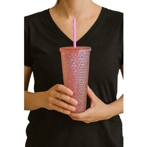 Unbranded 24oz Pink Textured Tumbler w/ New Straw – Excellent Used Condition
